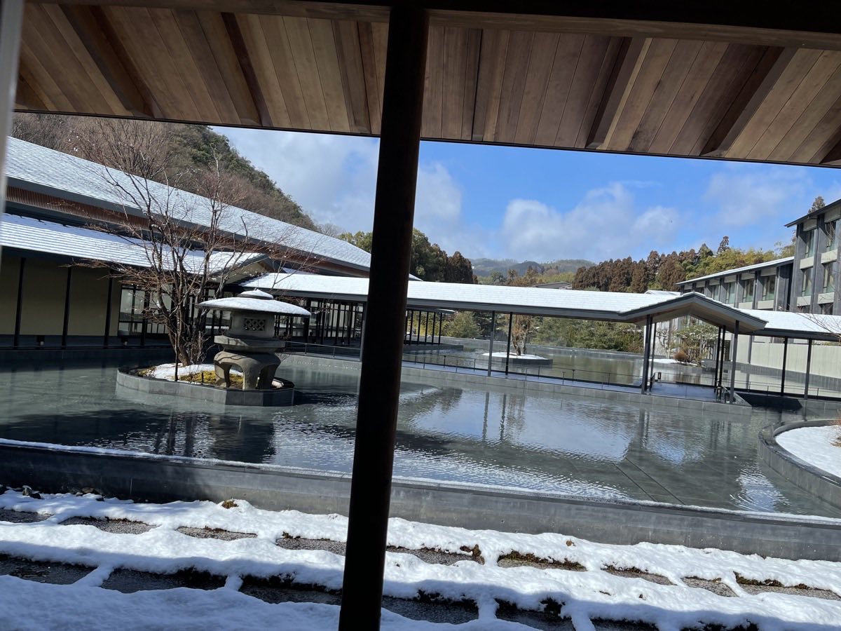 翌朝の庭園（青空）その2