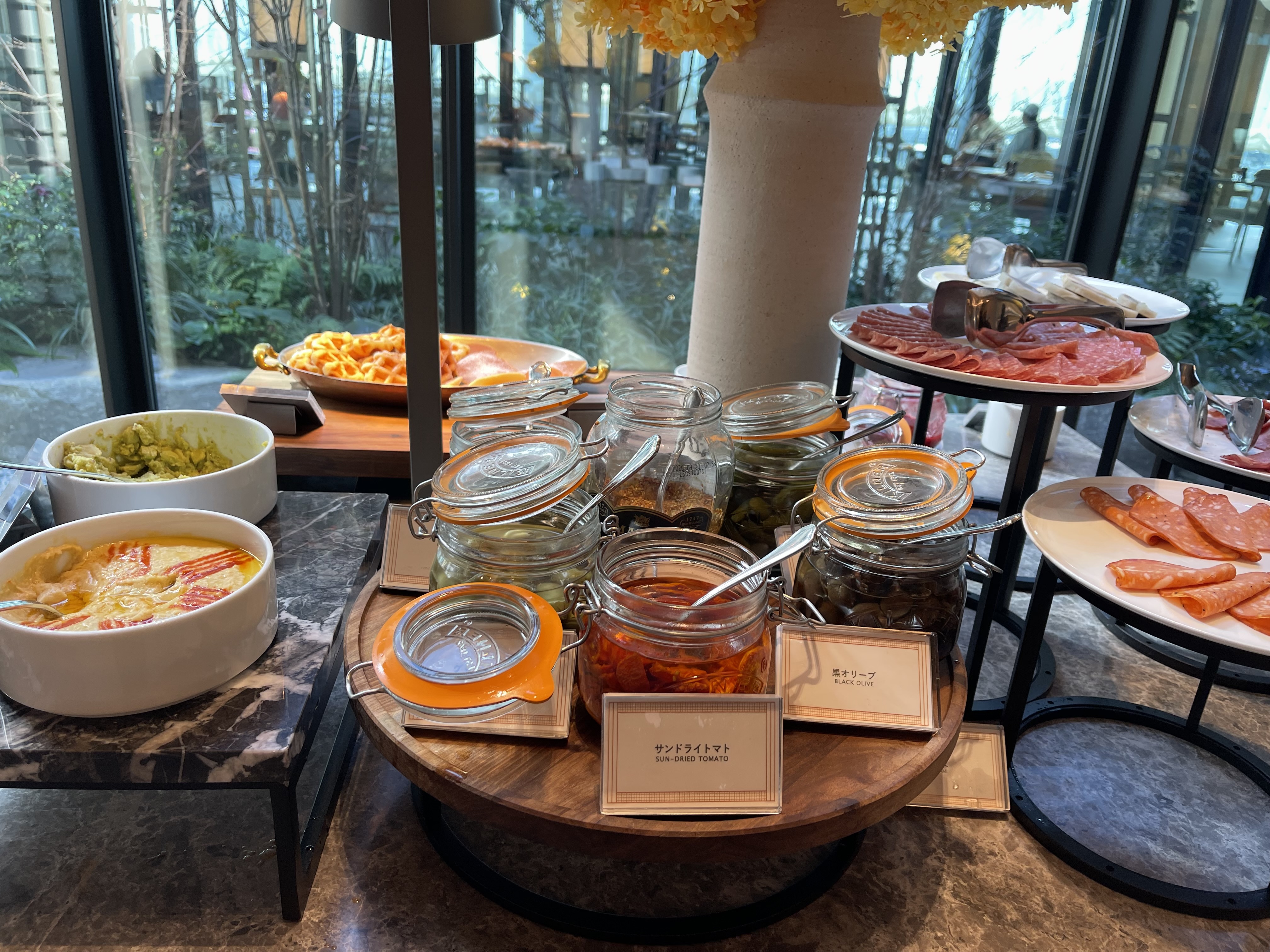 朝食ビュッフェ